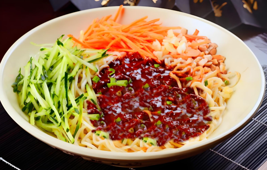 A Bowl of Zhajiangmian: Deep in Hutongs, Beijing’s Daily Life in Homely Flavors